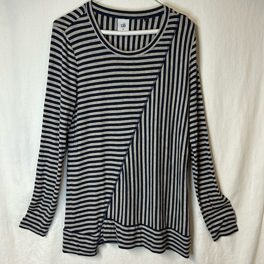 Cabi Women’s Top Size M Navy/Tan Striped Long Sleeve Rayon/Spandex Soft Stretchy